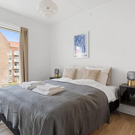 A Stylish Getaway In Modern Surroundings Apartamento Århus Exterior foto
